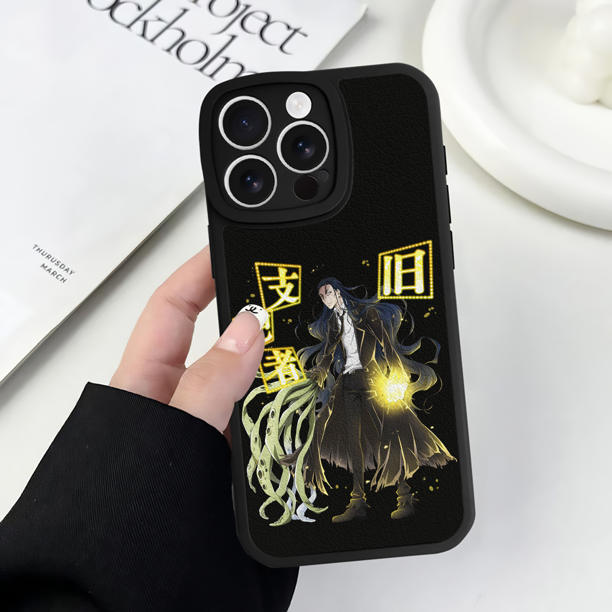 （画像用） 文豪ストレイドッグス Bungo Stray Dogs 【iPhone 16シリーズ対応】シリコンスマホケース（レザー調） 材質：シリコン